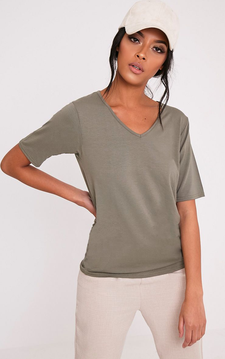 Women's Tops | Cheap Tops For Women | PrettyLittleThing