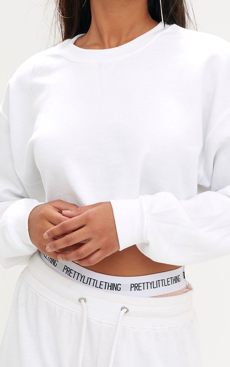 White Ultimate Cropped Sweater. Tops PrettyLittleThing