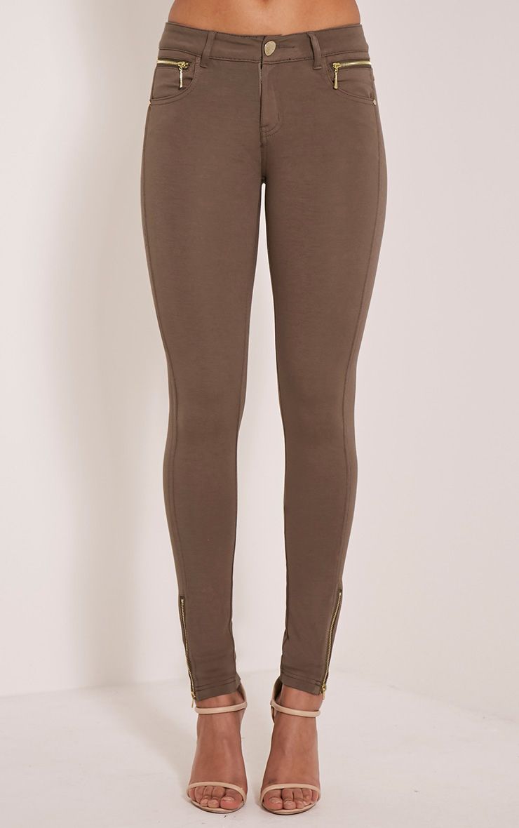 19 comments How to wear leggings so you look stylish?