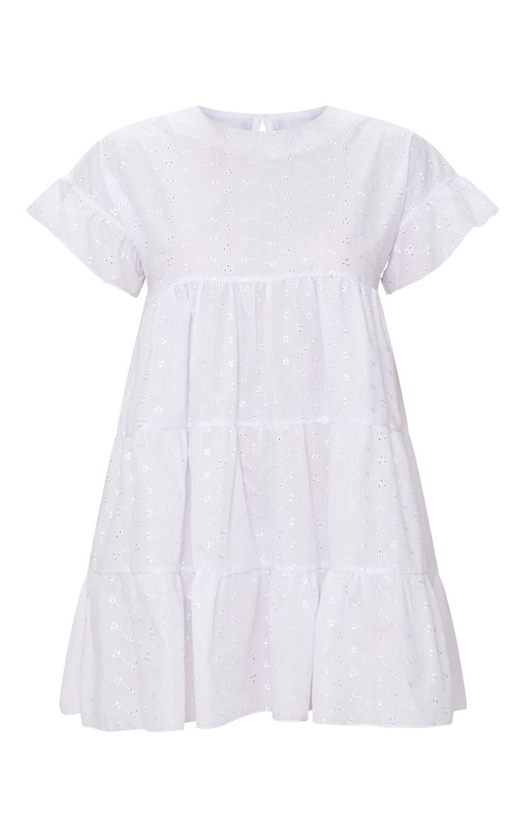 Robe babydoll en broderie anglaise blanche. Robes PrettyLittleThing.fr